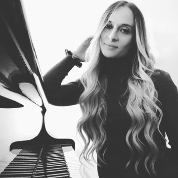 Carmen Lanzillotta