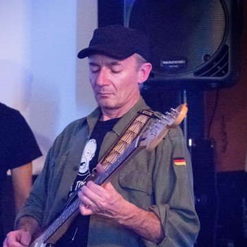 Fabrizio Menesello
