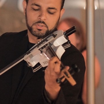 Ferdi Violin Bairami
